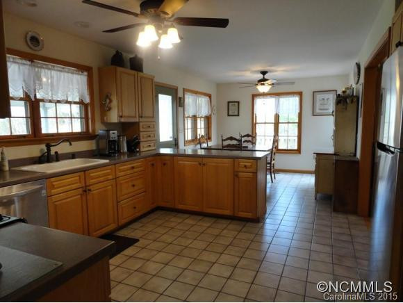 716 Indian Ridge Trail - Photo 3