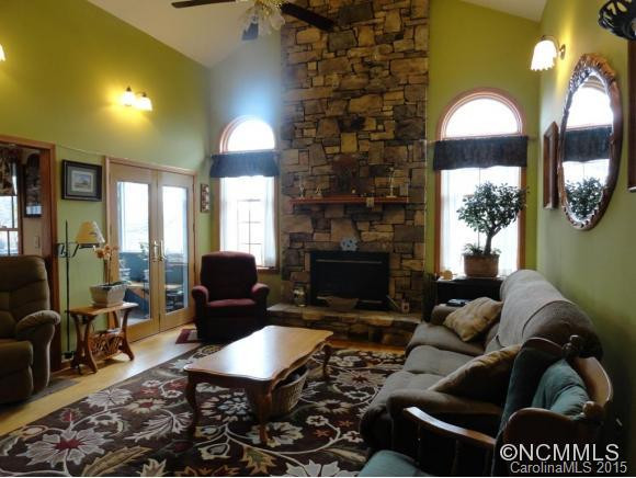 716 Indian Ridge Trail - Photo 5