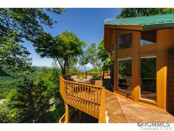 928 Goldenleaf Road