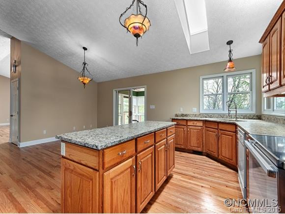 142 SKYVIEW CIRCLE - Photo 10