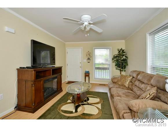 51 Wilmington St - Photo 2