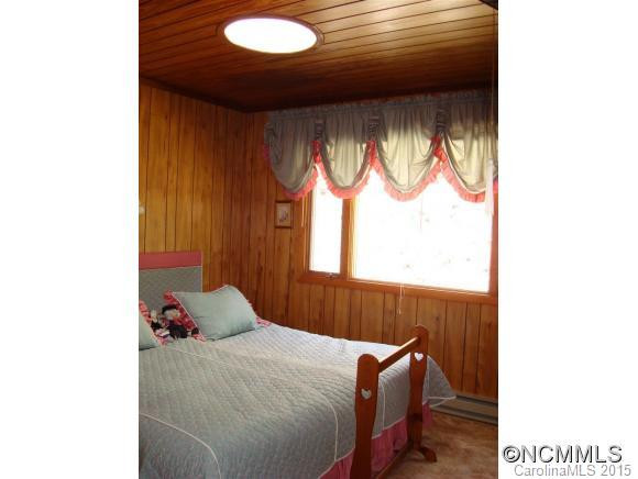 505 Oakridge Lane - Photo 12