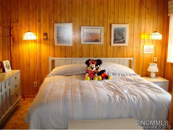 505 Oakridge Lane - Photo 10