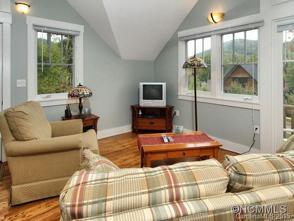 34 Wordsworth Road - Photo 2