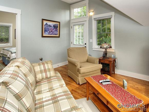 34 Wordsworth Road - Photo 3