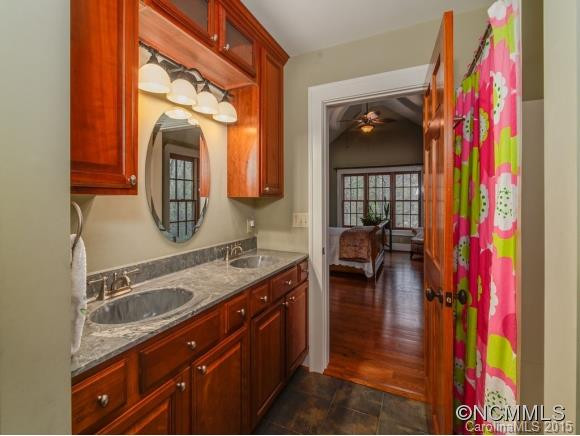 42 WOODHAVEN ROAD - Photo 14