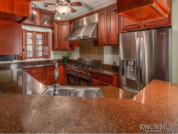 42 WOODHAVEN ROAD - Photo 4