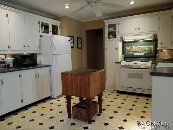 400 Kelly Rd - Photo 8