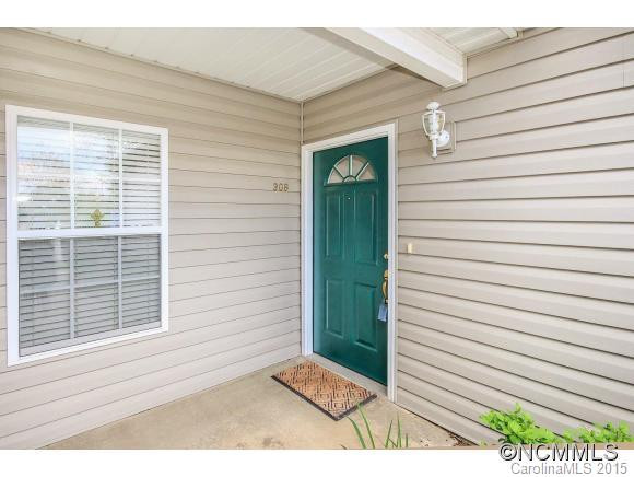 306 Waters Edge Drive - Photo 14