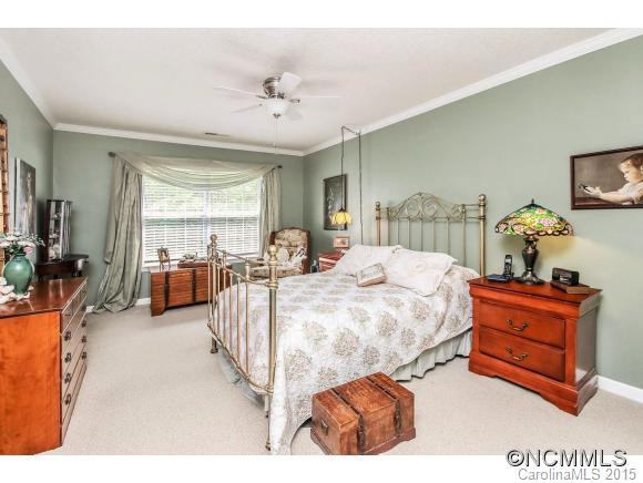 306 Waters Edge Drive - Photo 7