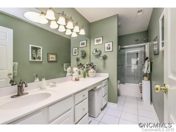 306 Waters Edge Drive - Photo 8
