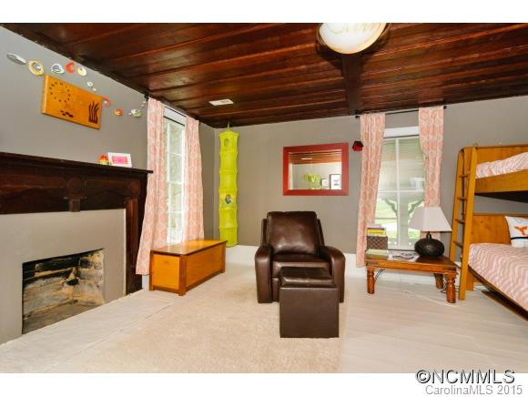 131 Holcombe Branch Road - Photo 17