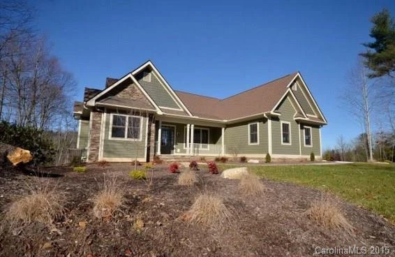 115 Horse Shoe Ridge Trail