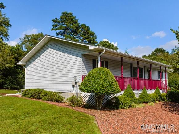 107 EDGEWOOD COURT - Photo 2