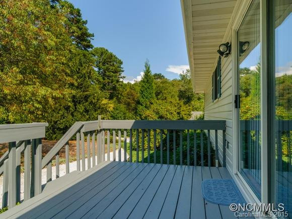 107 EDGEWOOD COURT - Photo 13