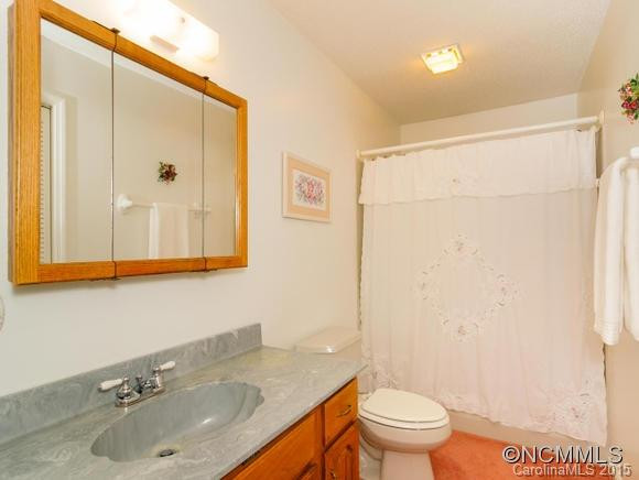 107 EDGEWOOD COURT - Photo 9