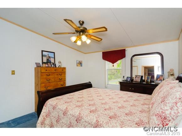 110 Sherwood Road - Photo 13