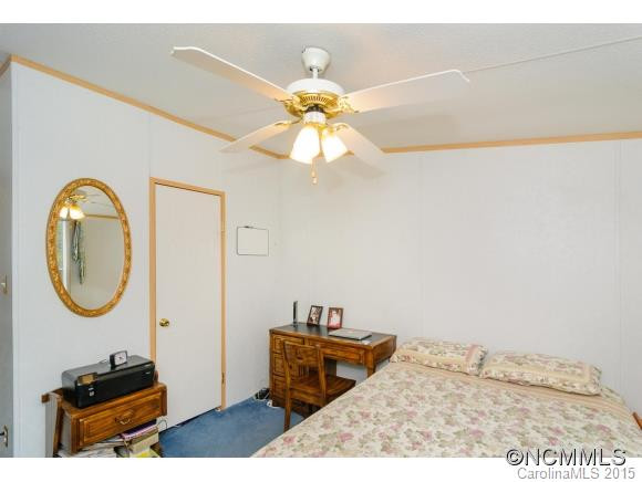 110 Sherwood Road - Photo 16