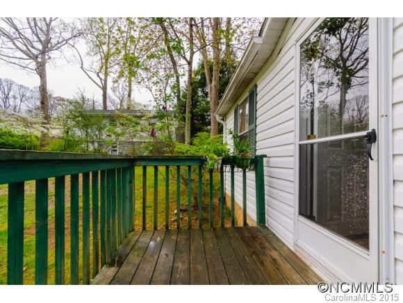 110 Sherwood Road - Photo 19