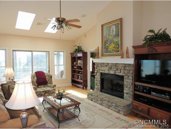 30 Cove Summit - Photo 3