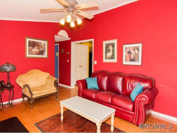 189 Mink Farm Road - Photo 4