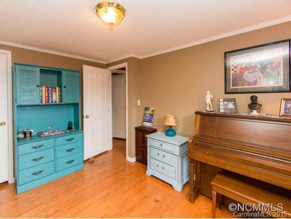 189 Mink Farm Road - Photo 7