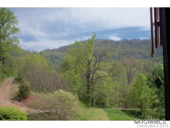 121 Gradys Ln - Photo 2