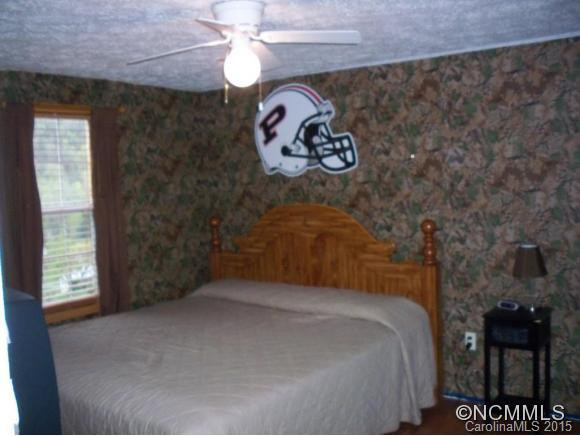 121 Gradys Ln - Photo 15