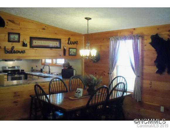 121 Gradys Ln - Photo 5