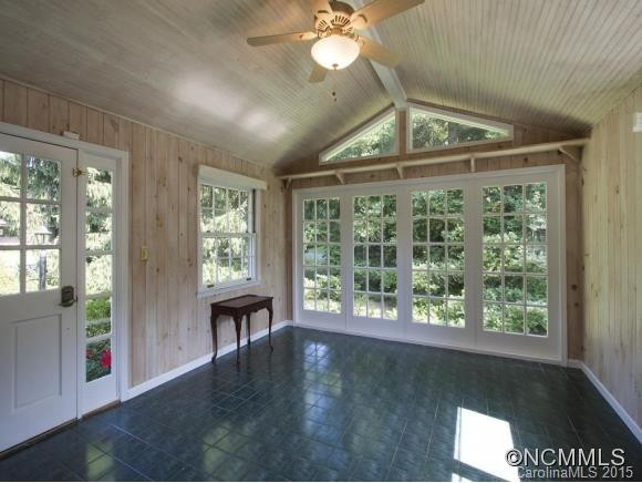 12 RIDGEFIELD PLACE - Photo 11