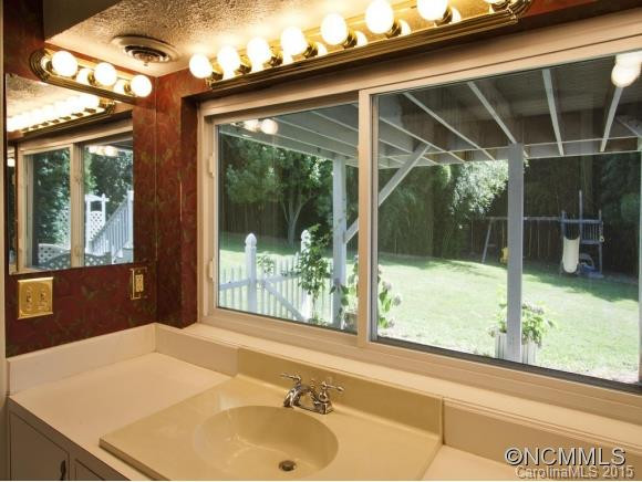 12 RIDGEFIELD PLACE - Photo 17