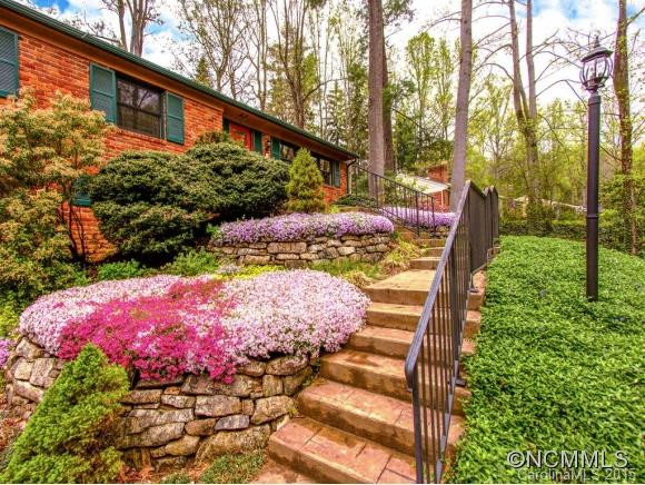 12 Maplewood Road - Photo 2