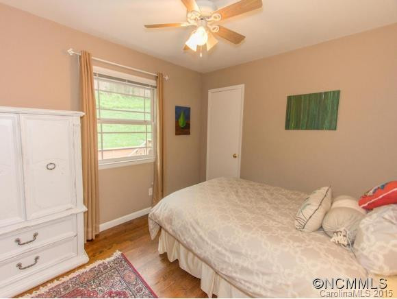 12 Maplewood Road - Photo 14