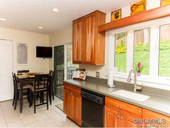 12 Maplewood Road - Photo 7