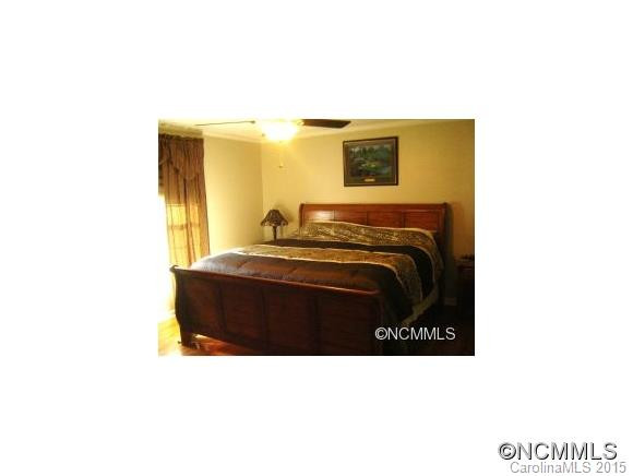 81 Laurel Terrace - Photo 4
