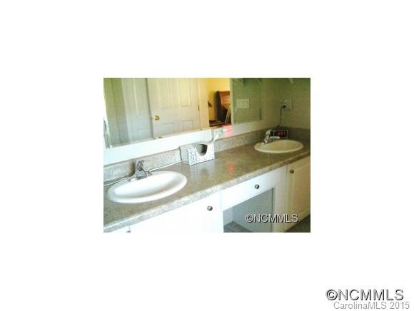 81 Laurel Terrace - Photo 6