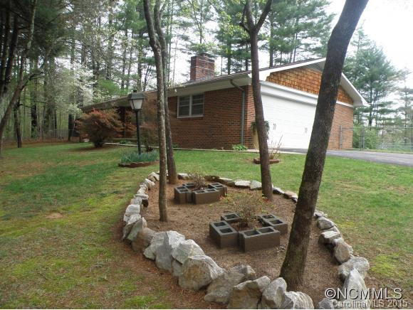 35 Penley Road - Photo 2