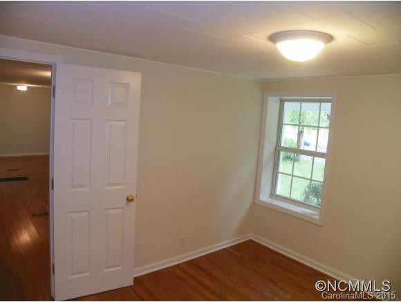 111 Hall St. - Photo 15