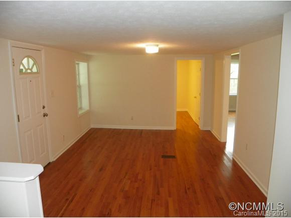 111 Hall St. - Photo 6