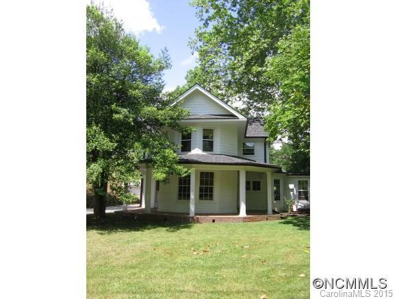 4 HEMPHILL ROAD