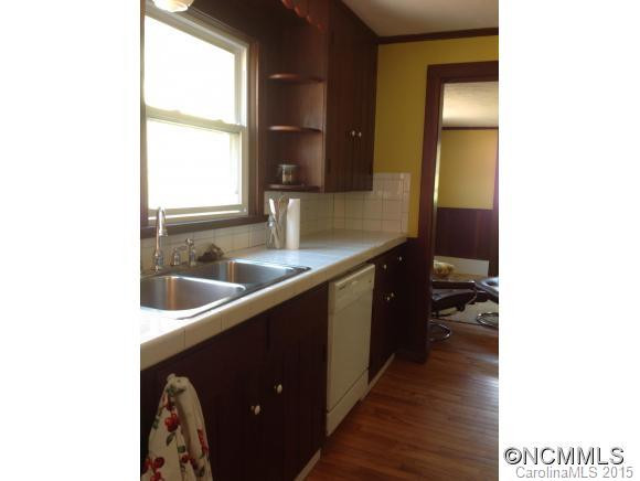 4 HEMPHILL ROAD - Photo 7