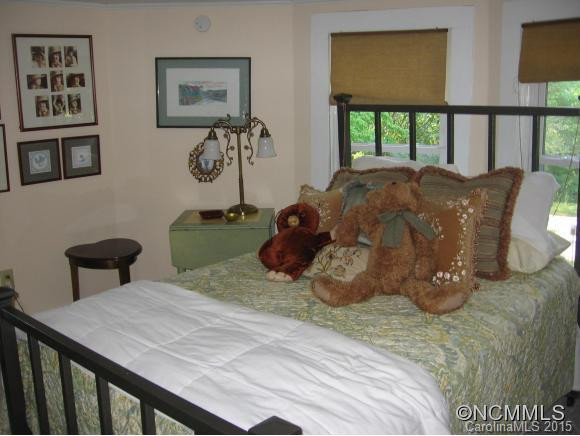 4 HEMPHILL ROAD - Photo 9