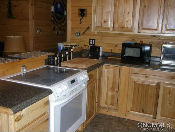 242 HEMLOCK LOOP - Photo 10