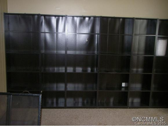 110 TRAMMELL AVENUE - Photo 17