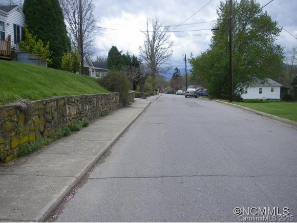 110 TRAMMELL AVENUE - Photo 4