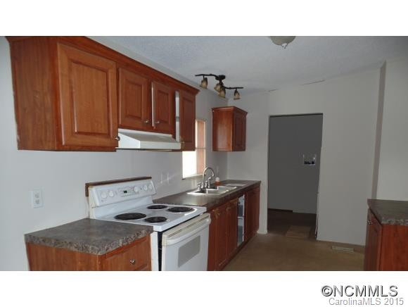 122 Danielle Drive - Photo 4