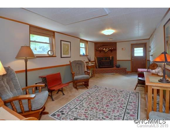 122 SIR GALAHAD DRIVE - Photo 12
