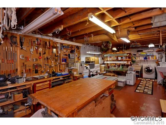 122 SIR GALAHAD DRIVE - Photo 15