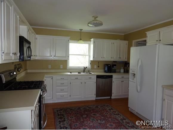 120 MOUNTAIN VALLEY DRIVE - Photo 5