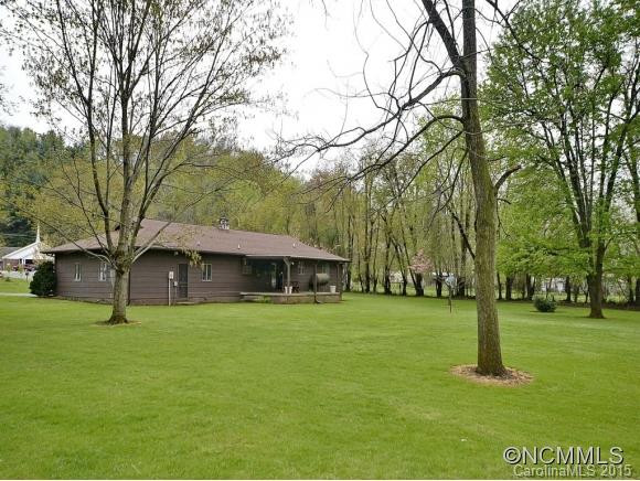 235 HENDRIX STREET - Photo 12